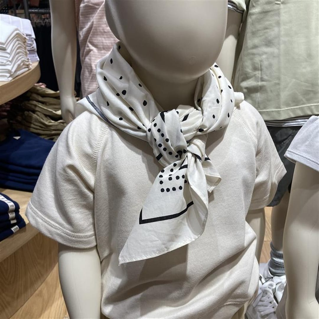 【イオンモール筑紫野】　新商品のご紹介　スカーフ