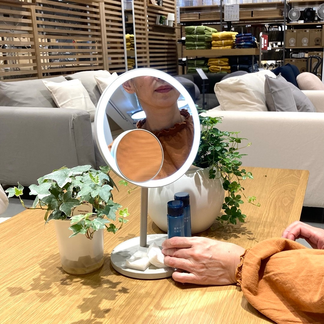 【無印良品】コードレスLEDライト付きミラー MJ-LMR1 新品未使用 楽天市場】【無印良品 公式】コードレスLEDライト付ミラー