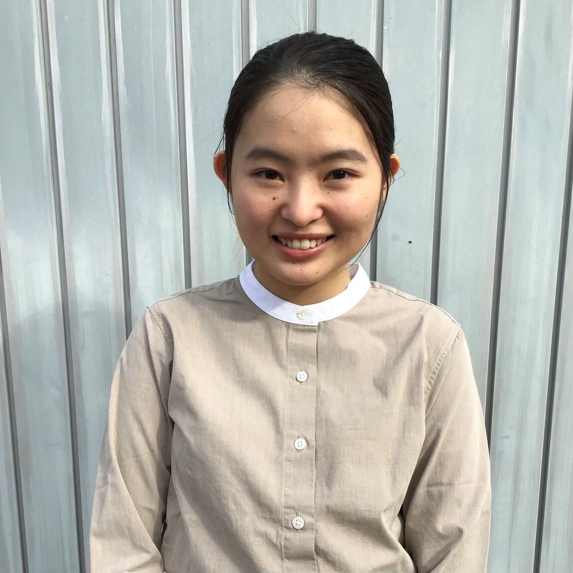 シャツ４