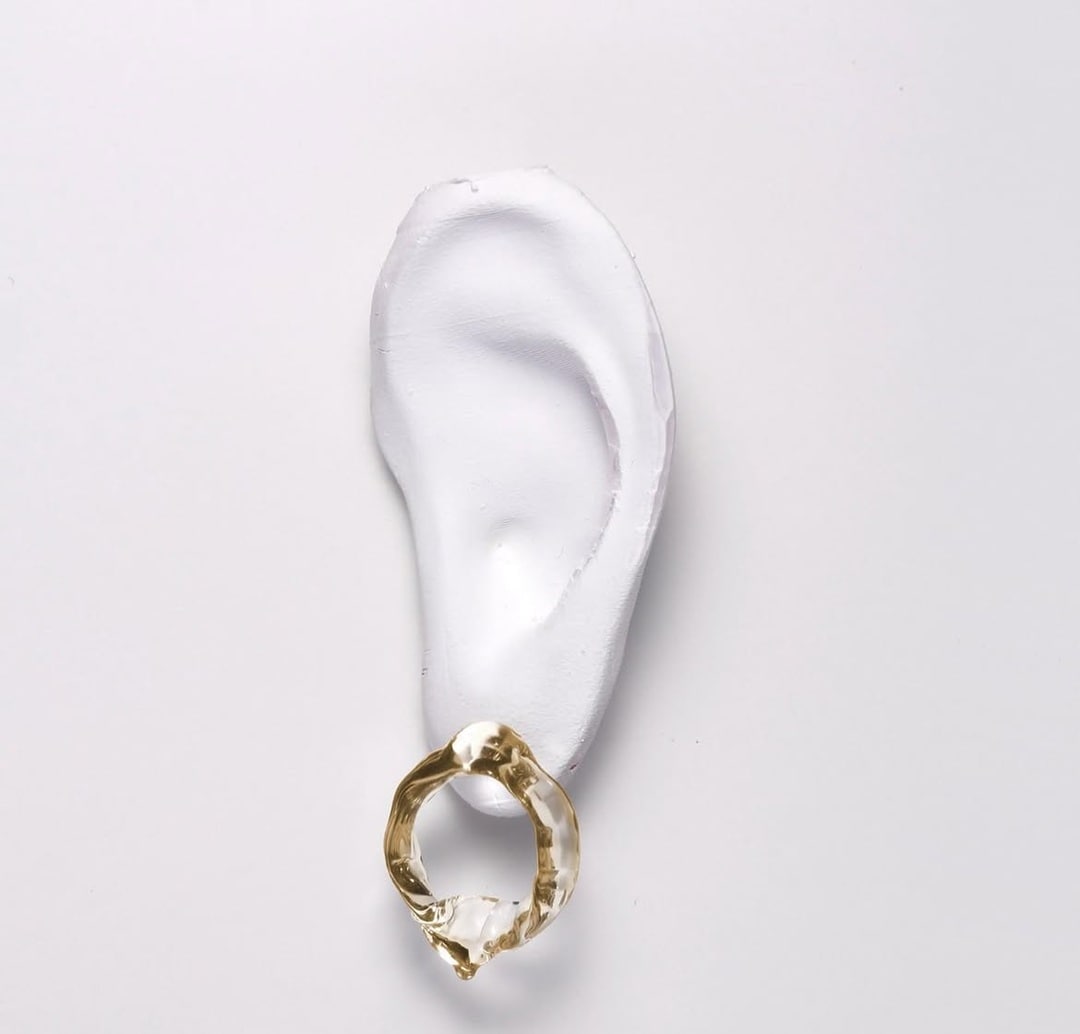 【IDÉE新宿店】ジュエリー紹介「メビウスピアス」｜LUCE MACCHIA_UX9J0Z