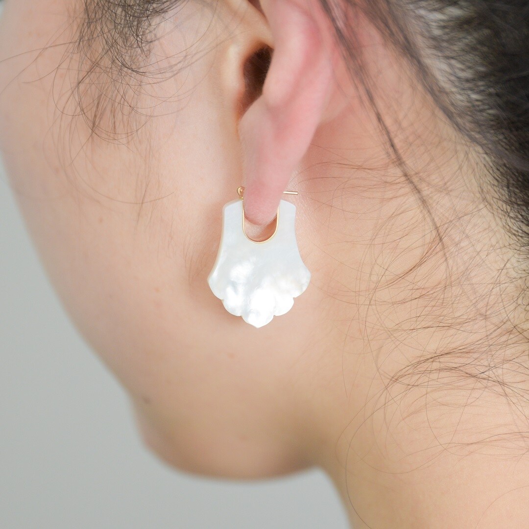 motherofpearl 着用画像