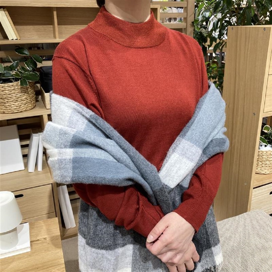女性スタッフ写真3