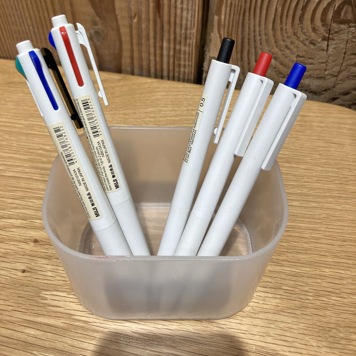 pen 02.jpg