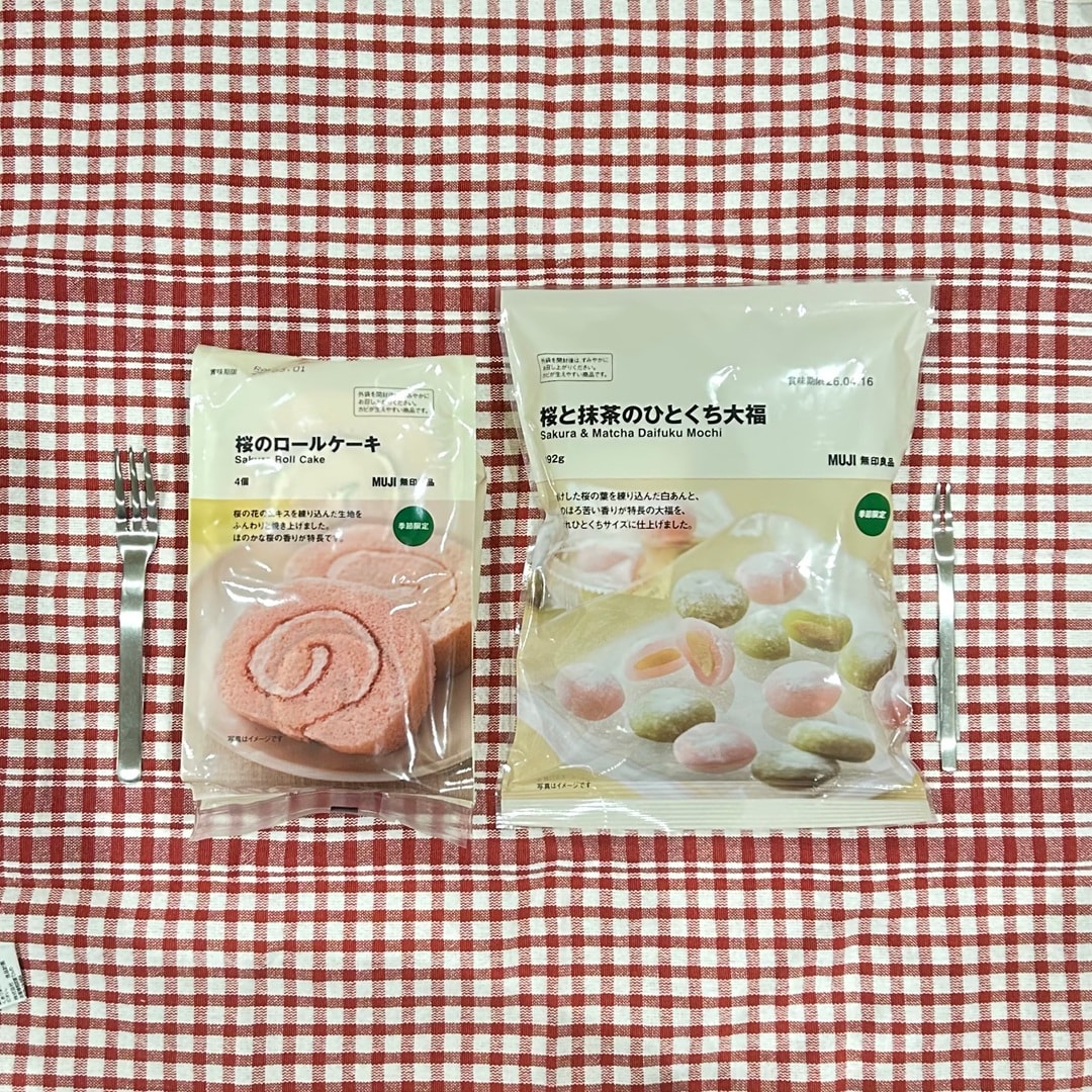 ロールケーキなどの写真