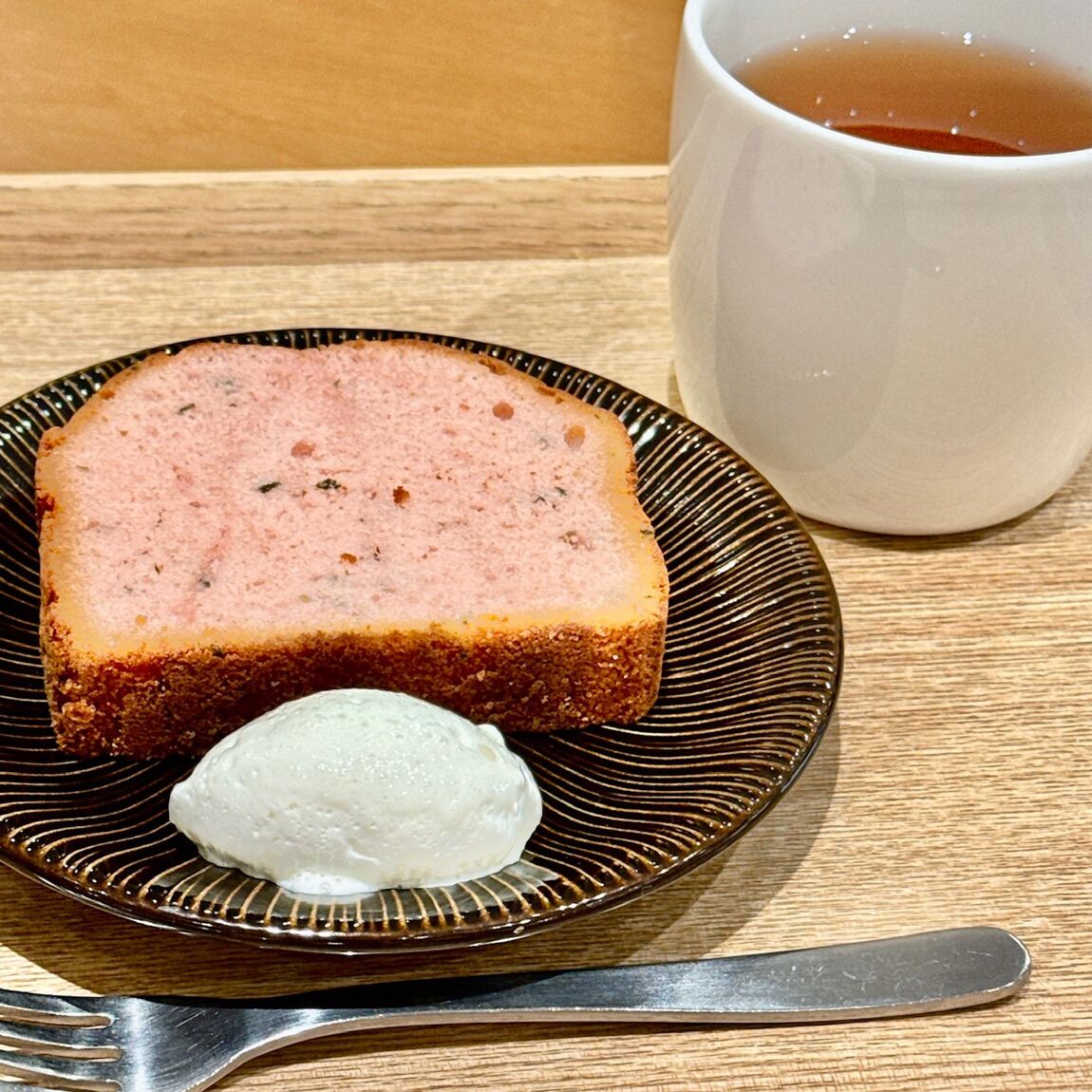 【Café&Meal MUJI 近鉄四日市】さくらパウンド2