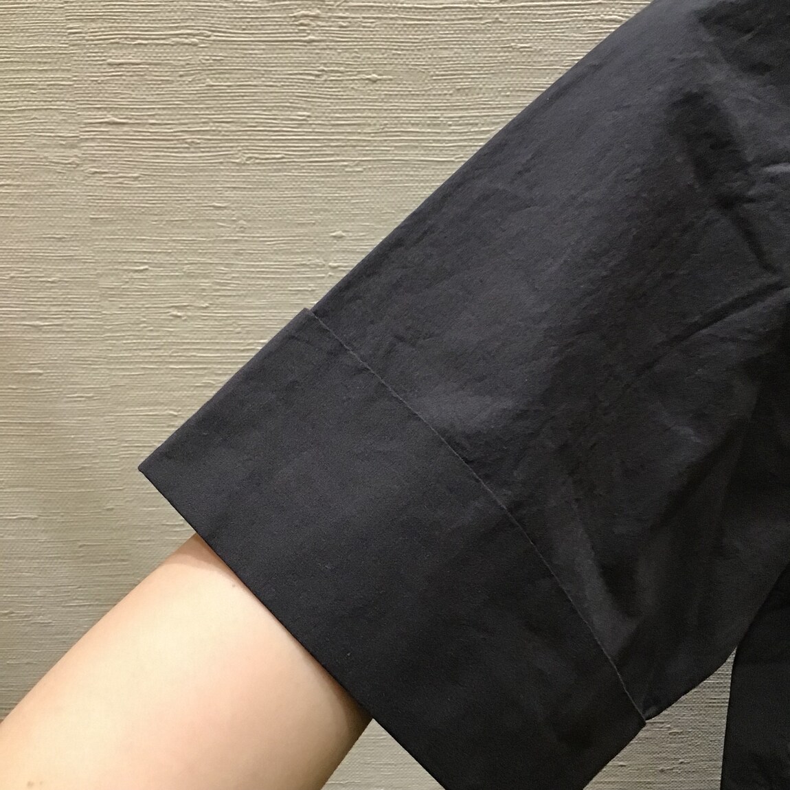 ブラウス袖口