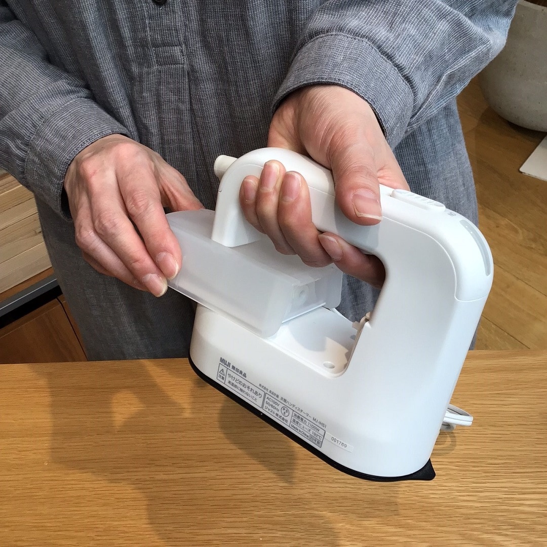 【COCOSA熊本下通】衣類ハンディスチーマー試してみました