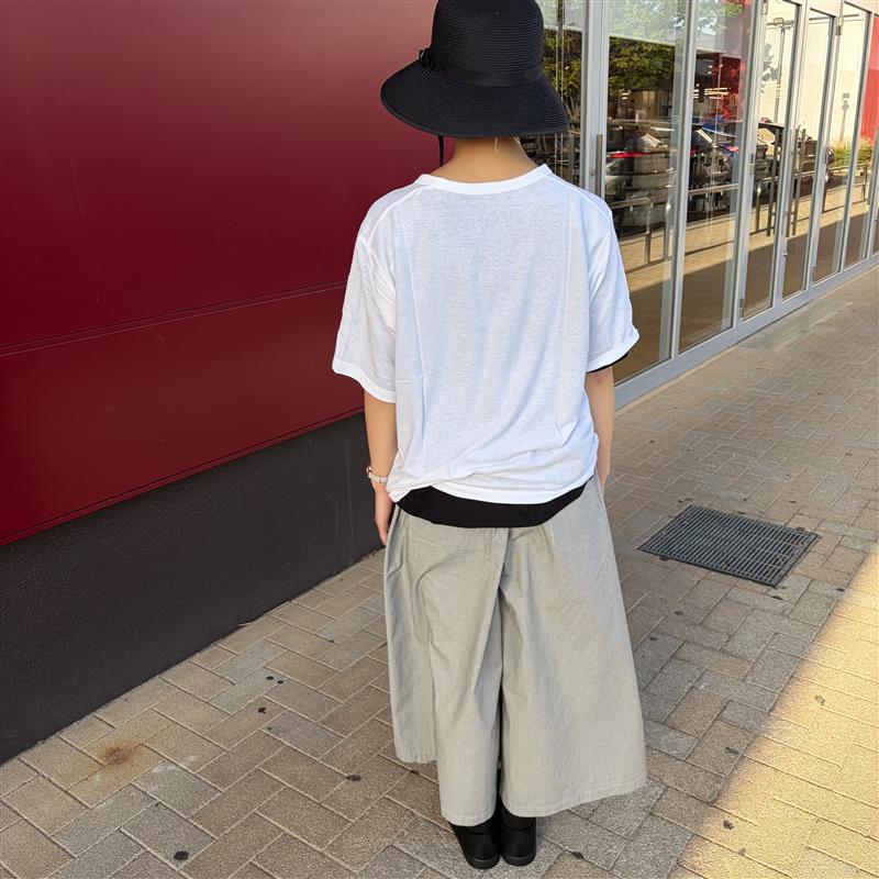 スタッフスナップ後ろ姿