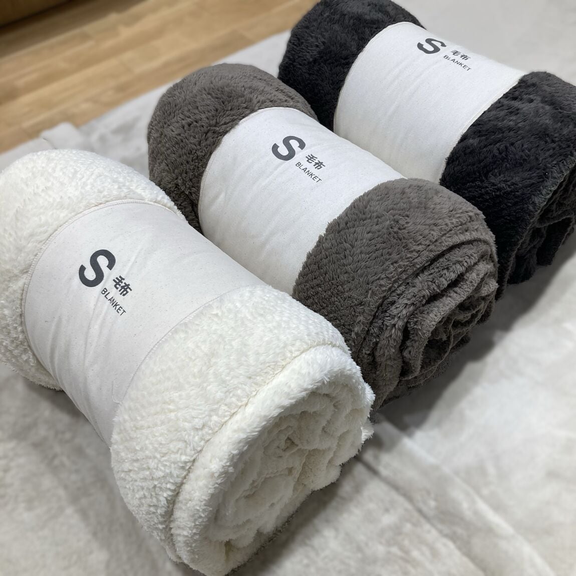 【イオンモール岡山】寒い夜に大活躍、あたたかファイバーシリーズのご紹介。_90T4lP