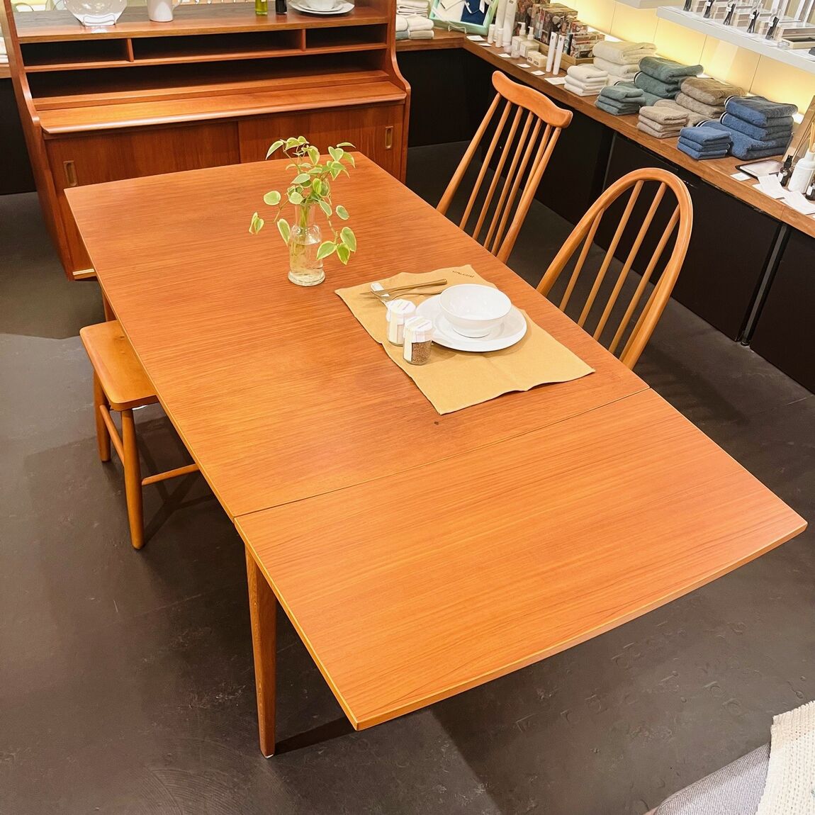 vintage dining02