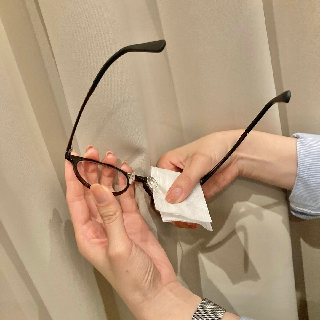 携帯用メガネ拭き