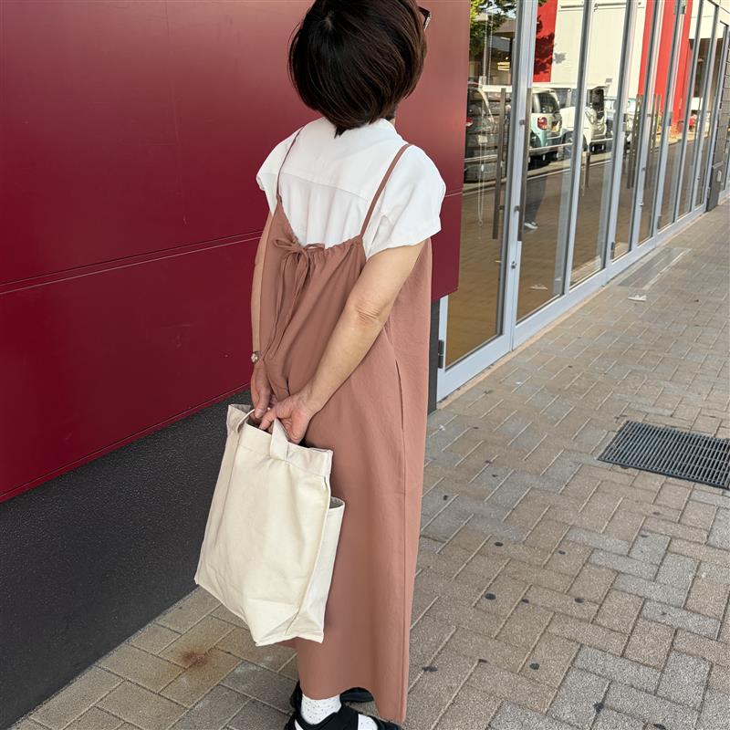 スタッフスナップ歩いてる