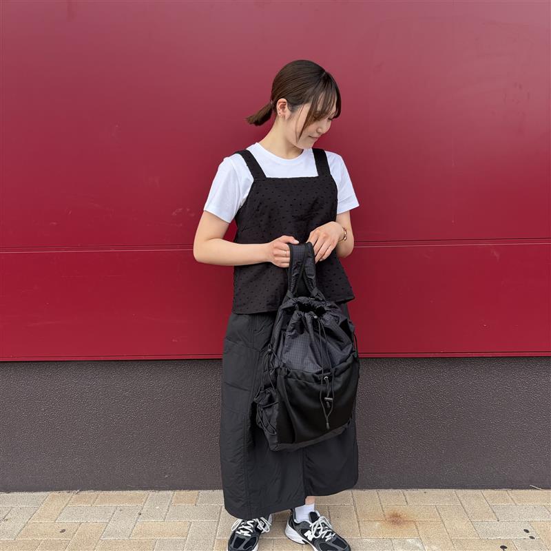 スタッフスナップ全身正面から