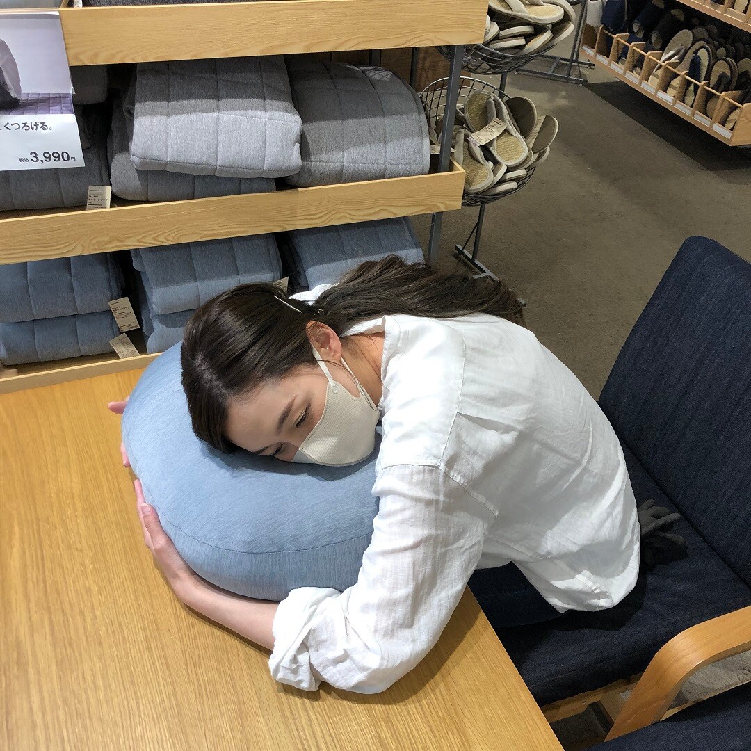 リノアス八尾】抱きしめたくなる！背当てにもなるひんやりマルチ