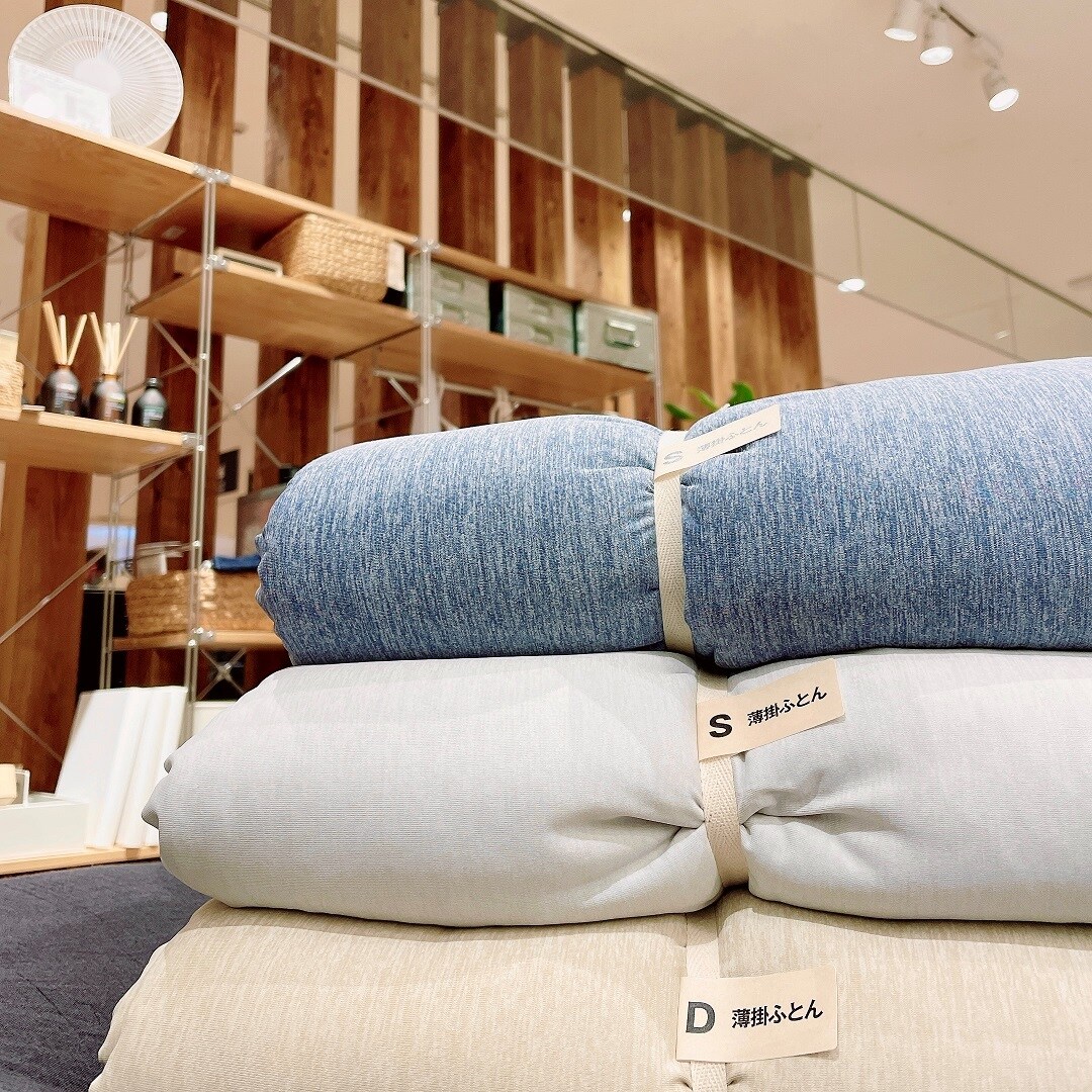 神戸阪急】寝苦しい夏の寝室に。-ひんやりした肌触りの素材を使いまし