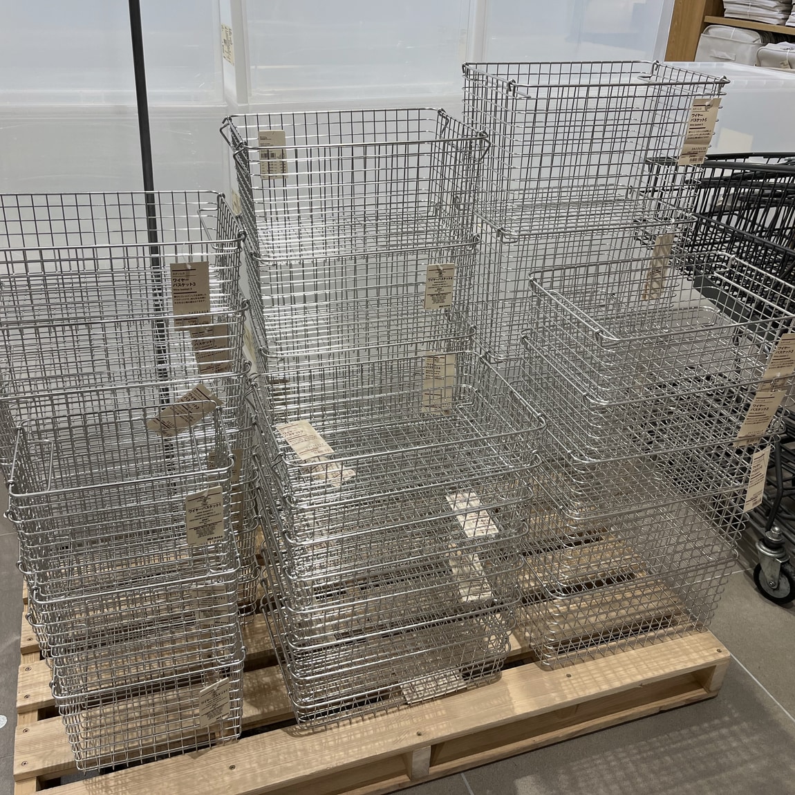 福田屋ショッピングプラザ宇都宮】ステンレスワイヤーバスケットのご