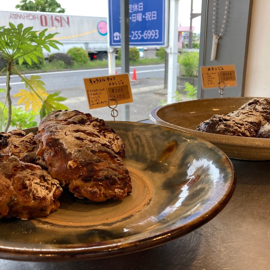 イオンモール津南】 民藝のあるパン屋さん～津市久居 KUKSAさん