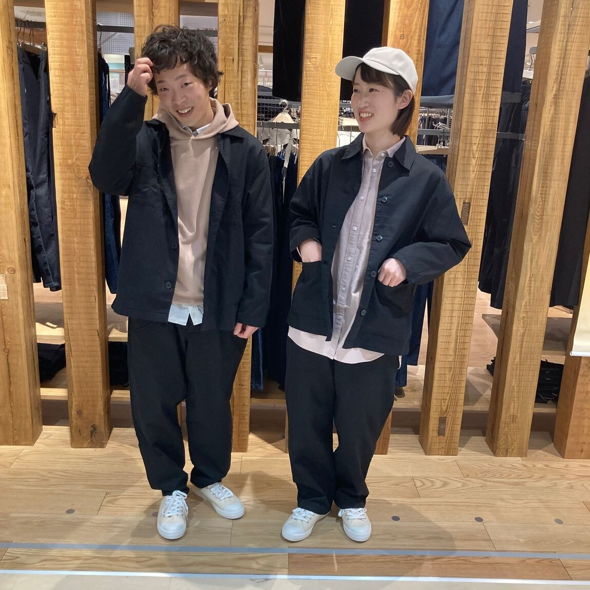 アル・プラザ近江八幡】カポック素材の服～黒の服～｜無印良品 アル