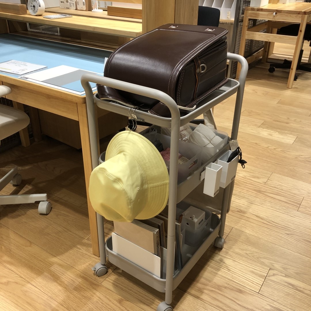 スチールワゴンでランドセル収納｜ 無印良品