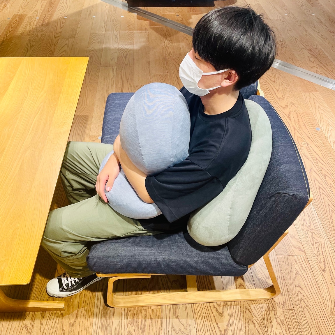 宝塚阪急】おうちでのリラックスタイムに。もちもちのクッションのご