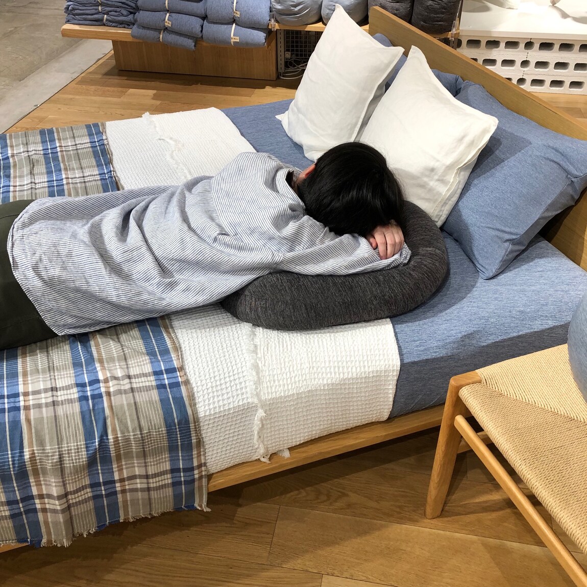 西友荻窪】ひんやりマルチクッション｜ 無印良品