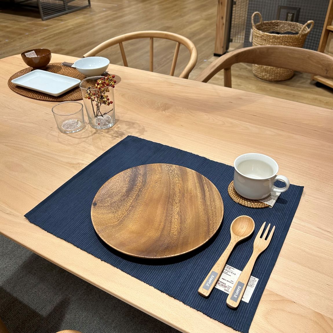 無印良品 天然木　ブナ　超かわいい　MUJI 廃盤商品　超貴重品　古民家カフェ マルナカスーパーセンター徳島】ブナ材家具が仲間入り｜ 無印良品