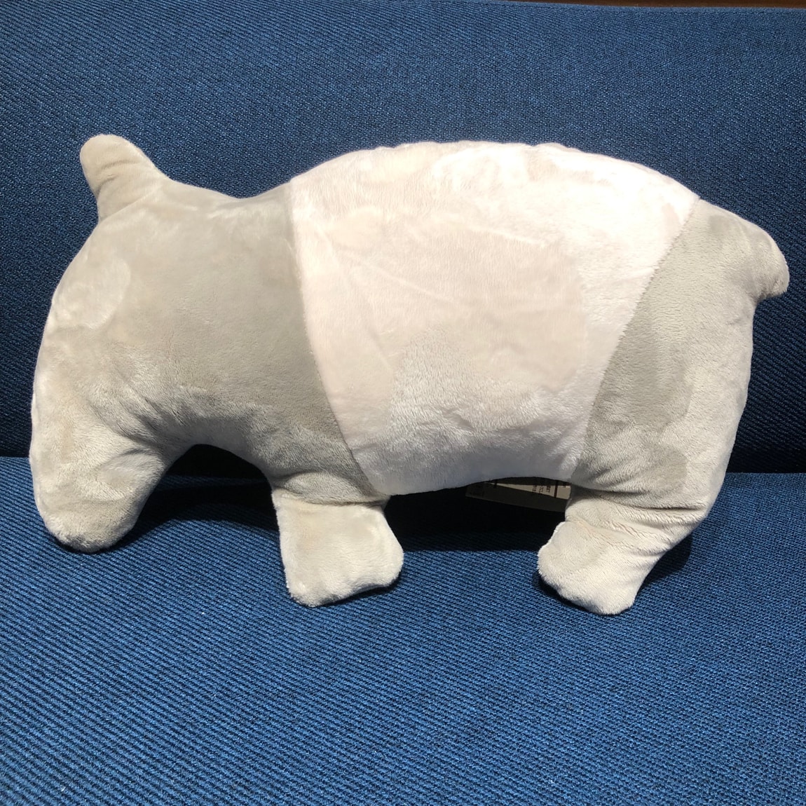 旭川花咲】抱きしめたい動物クッションをあふれるほど｜スタッフの