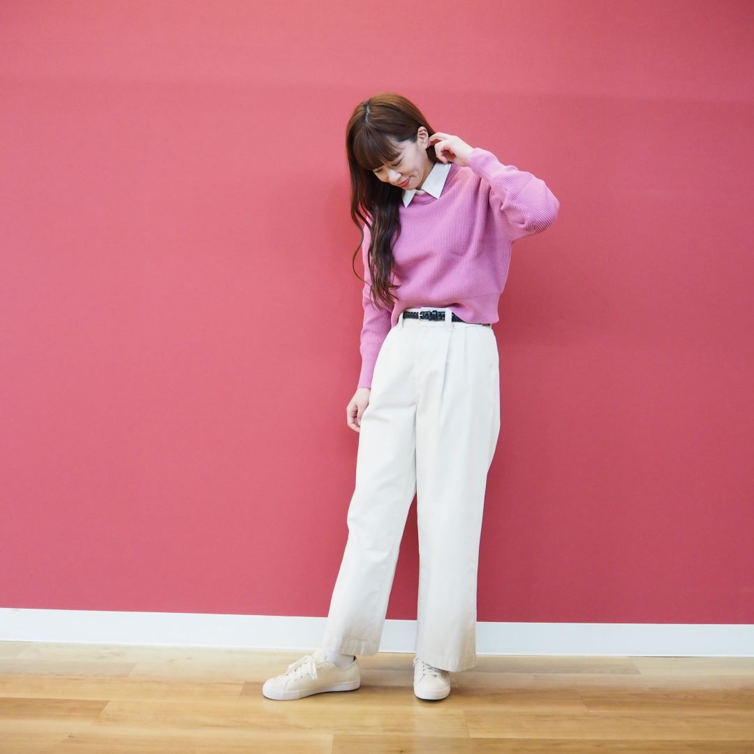 ami クルーネックセーター ピンク　Sサイズ AMI PARIS ピンククルーネックセーター - メルカリ