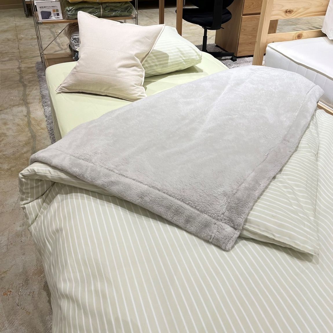 無印良品 掛ふとんカバー 掛ふとんシーツ 枕カバー 3点まとめて 新品（H） ゆめタウン三豊】お得な 寝具・シーツカバー3点セットはいかがですか
