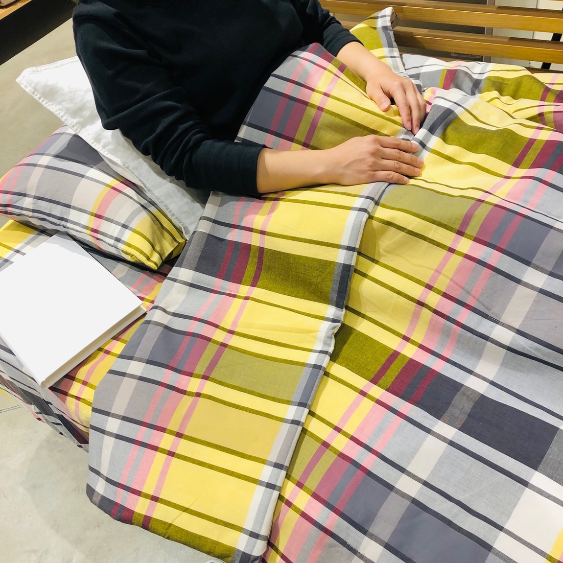 希少【新品】無印良品 MUJI マドラスチェック 薄掛け布団 シングル イエロー 希少【新品】無印良品 MUJI マドラスチェック 薄掛け布団 シングル