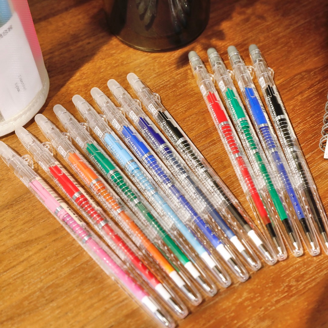 池袋西武】新しいこすって消せるボールペンと蛍光ペンが出ました