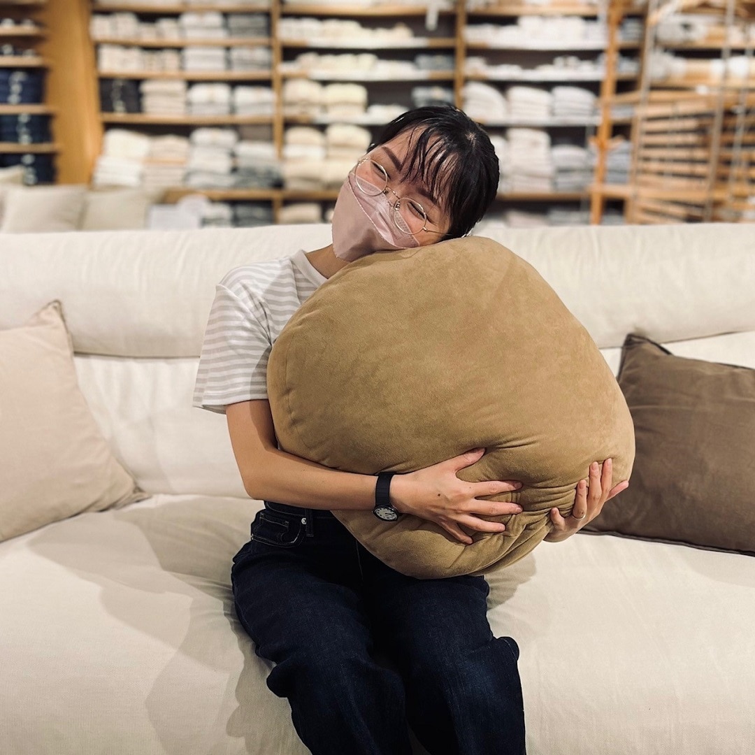 天満橋京阪シティモール】ふわ・もち触感の万能クッション