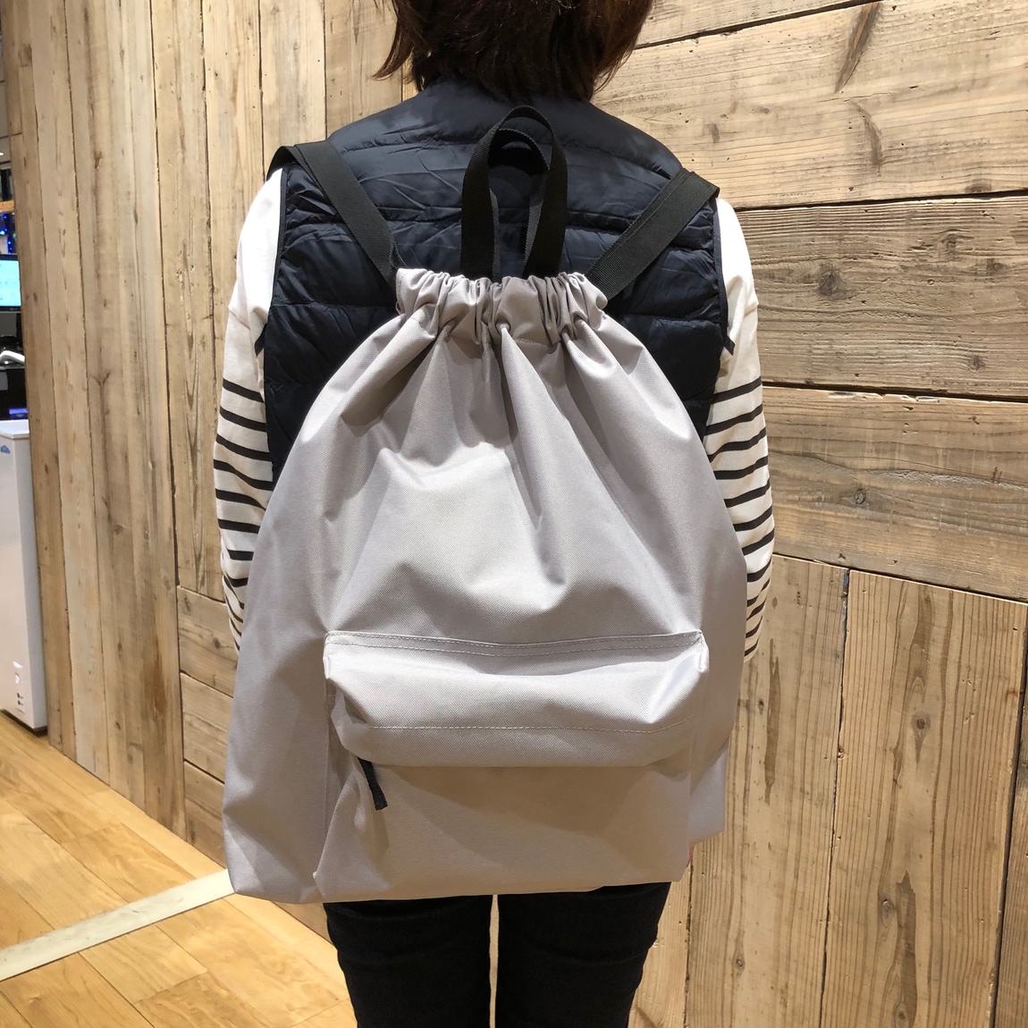 杏衣餅2025さん専用 巾着リュック 旭川花咲】とうとう発売。軽くて便利トートにもなる巾着リュックサック