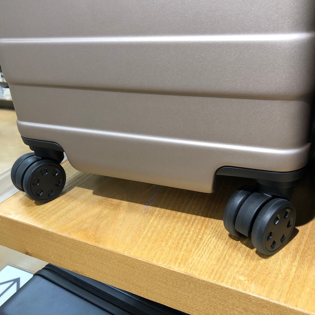 無印　キャリーバック Amazon | 無印良品 バーを自由に調節できる ハードキャリー