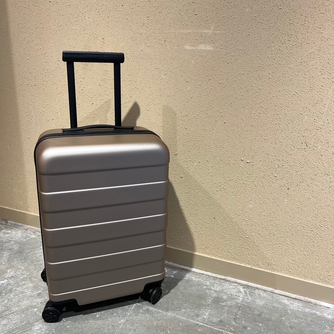 無印良品 キャリーケース87L　2022年購入 無印良品の新型スーツケース(87L)を購入！2023年の(75L)も無料で