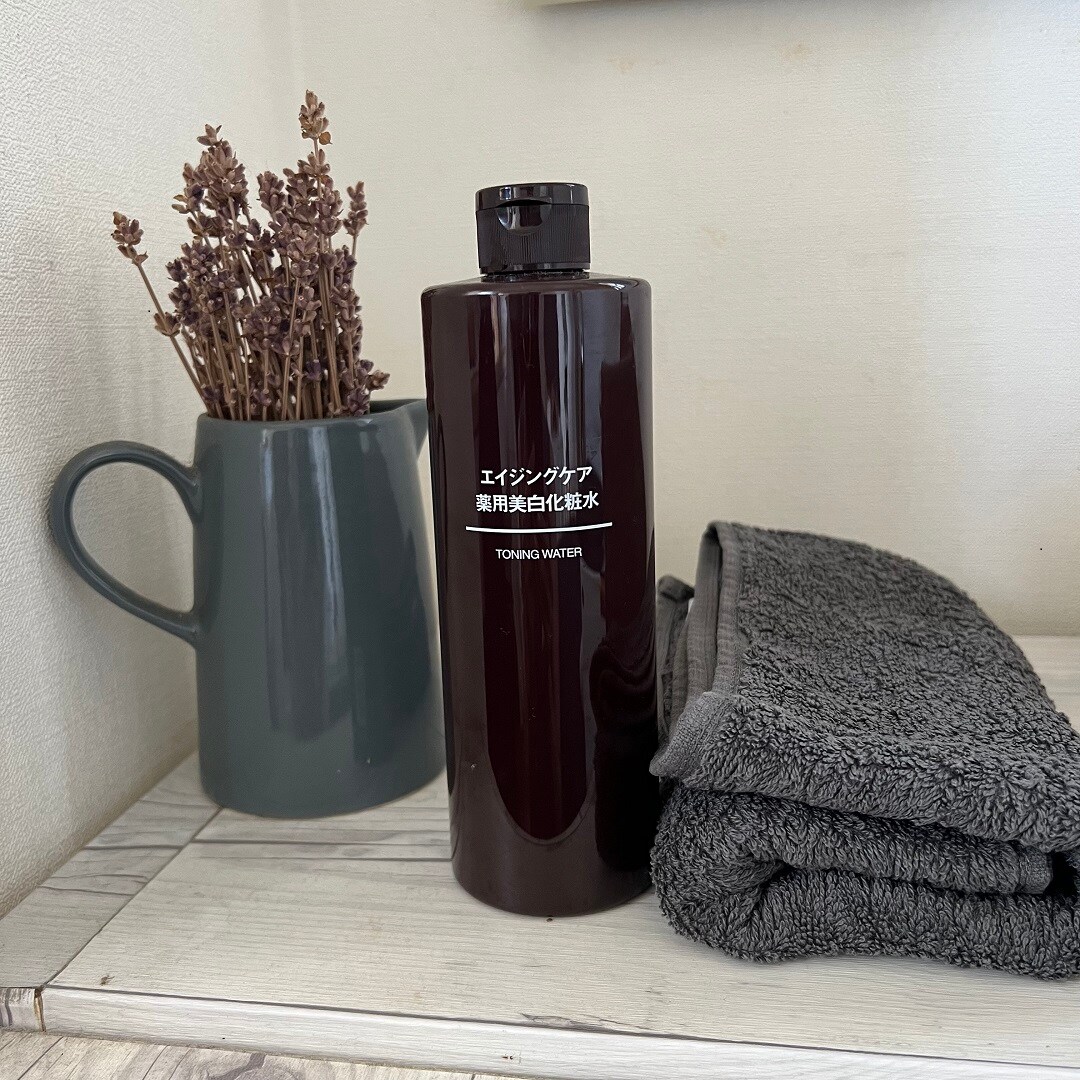 カラフルタウン岐阜】季節の変わり目はエイジングケア薬用美白化粧水を