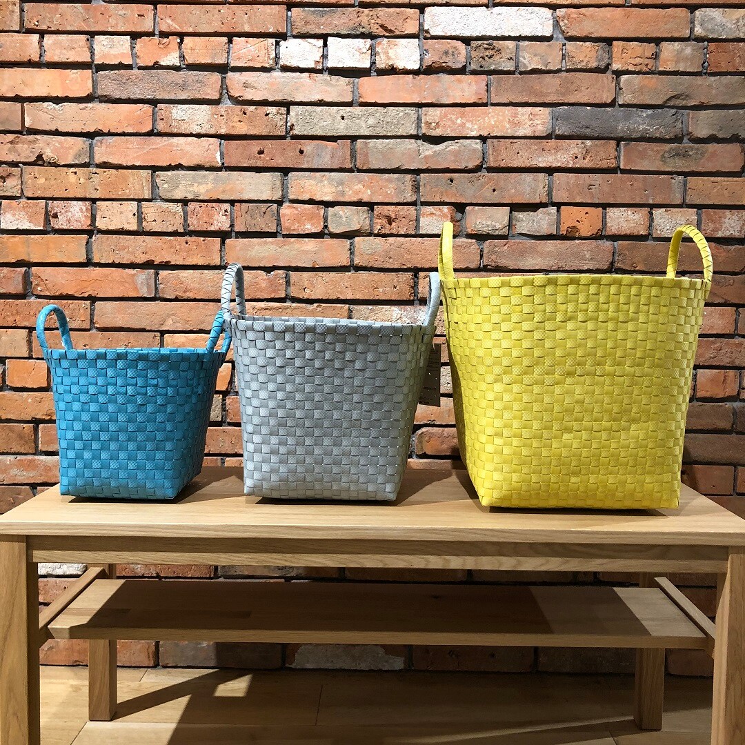 近鉄あべのハルカス】ポリプロピレン梱包バンド手編みバスケット