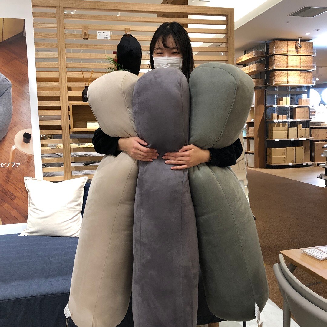 阪急西宮ガーデンズ】人気の背当てにもなるシリーズに抱きまくらが登場