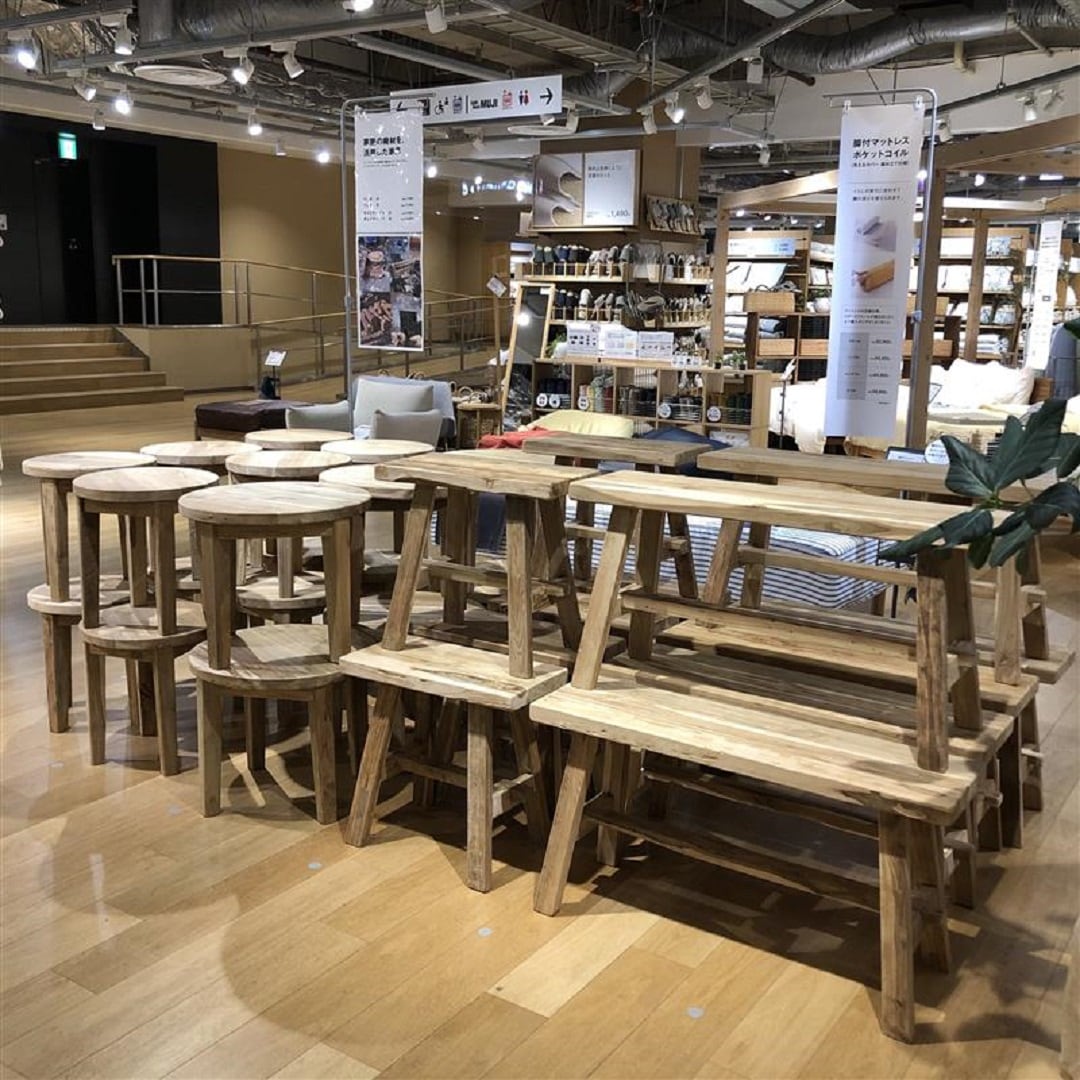 錦糸町パルコ】家屋の廃材を活用した家具をご紹介します｜無印良品