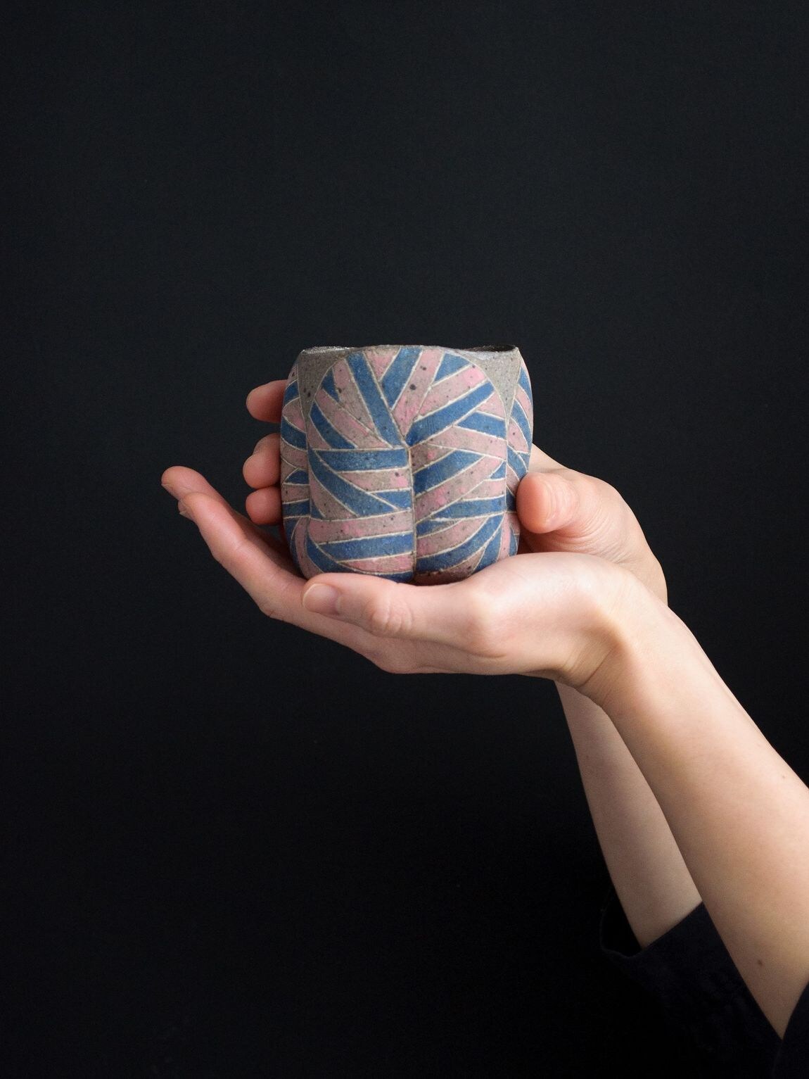 IDÉE TOKYO】焼き締めの器 竹内真吾 作品紹介｜ 無印良品