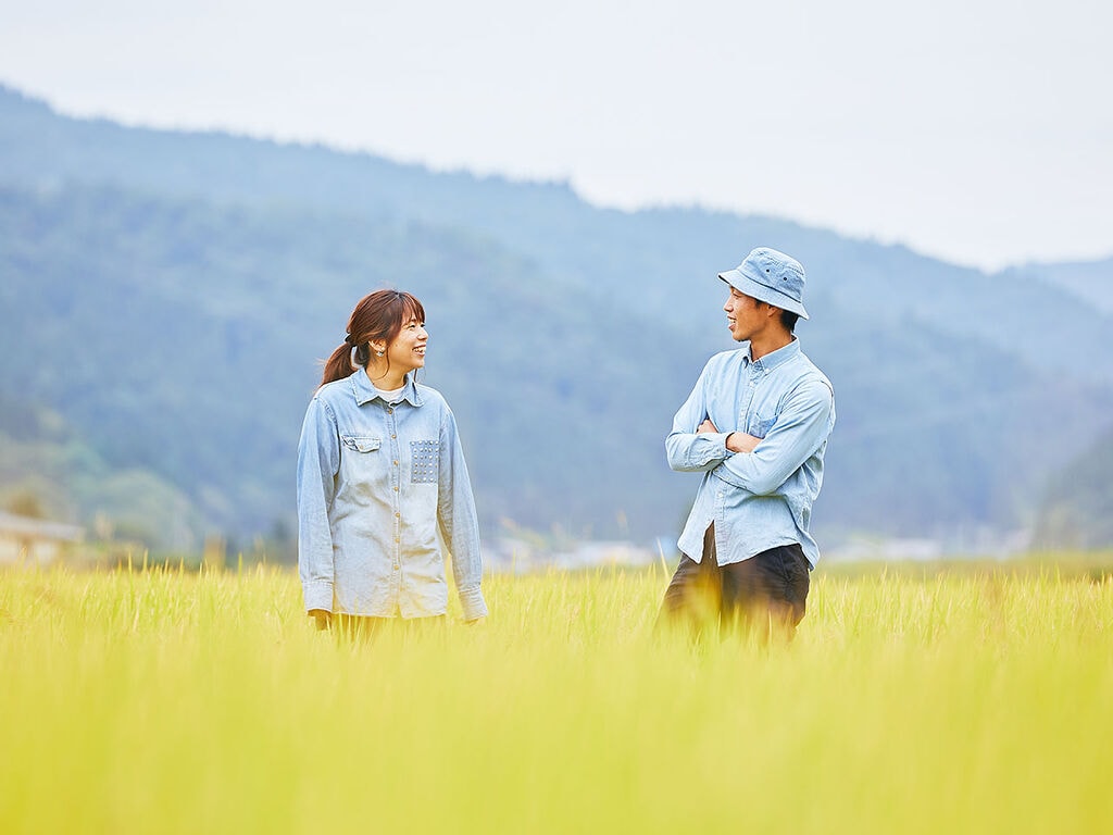 陽がのぼり、雨が降り、だいちがあって、いのちになる。【平農園】の自然に近い農法でつくったお米やりんごたち