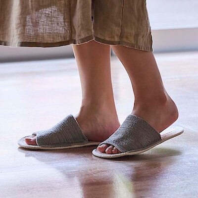 組み紐のルームサンダル