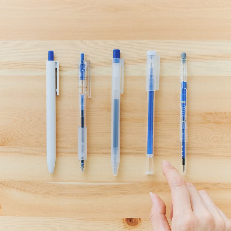 ぴったりの使い心地が見つかる。ボールペンの選び方。