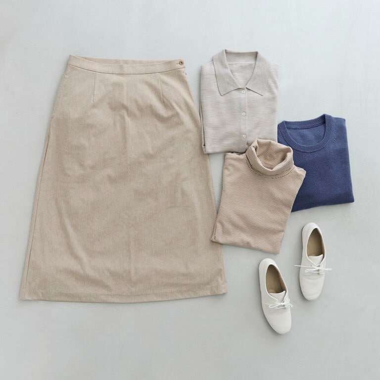 Day5 淡色ベースに、ブルーをひとさじ|装いを、もっと自由に。秋の一週間コーディネート