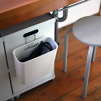 吊るしても使える 薄型収納ケース