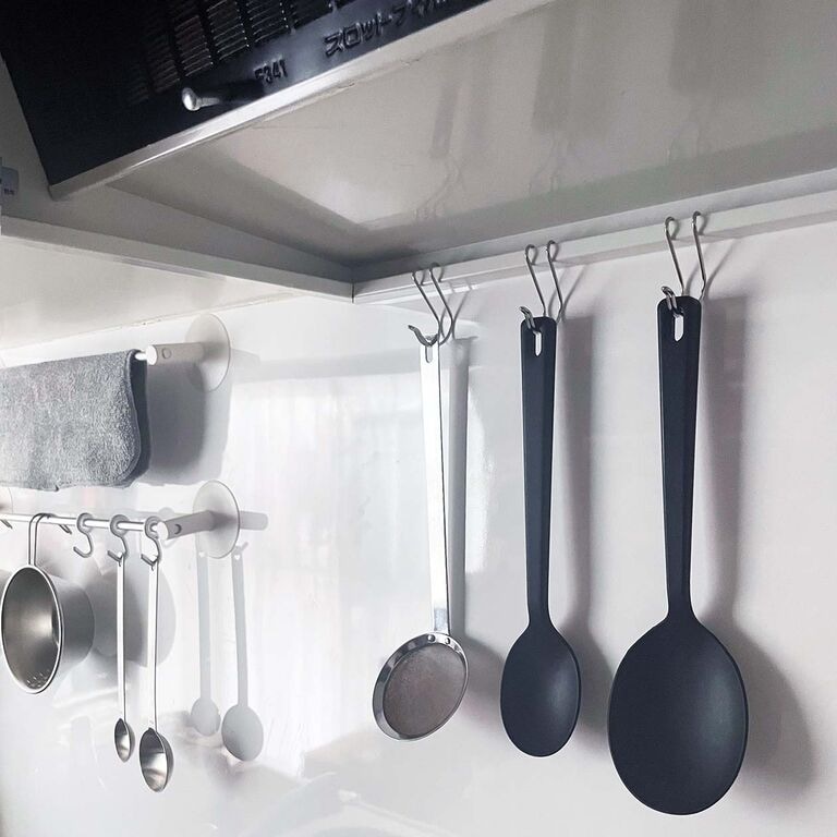 とりやすく、収まりも良い。横ブレしにくい フック