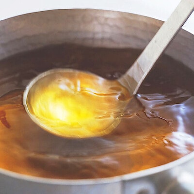 伝統は古く、技術は新しく。焼津から届ける究極の引き算【やいづ善八】