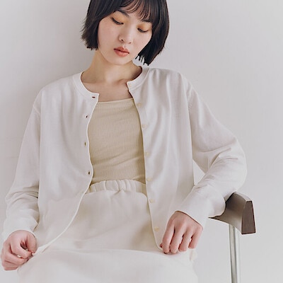 紫外線対策にも、アクセントにも。さらっと羽織れる「カーディガン」 ｜ 着まわしたい、定番服