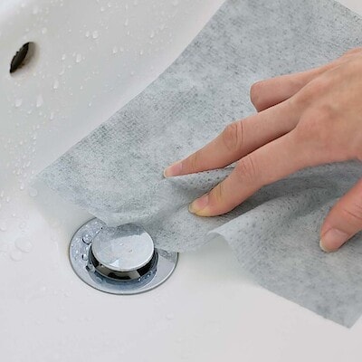 狙いどおり、こすり落とす。水回りの汚れ用 掃除シート