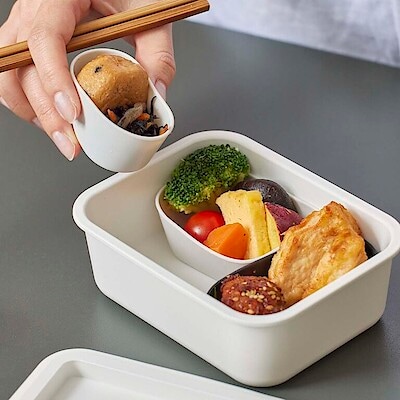 溝がなく、洗いやすい。くりかえし使える 仕切りカップ